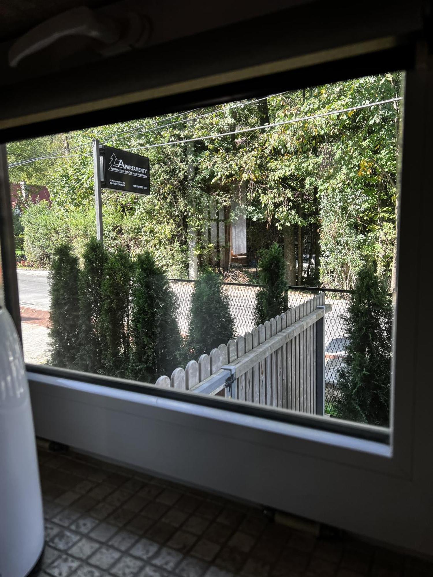 Apartamenty Goralski Dach Nad Glowa Poronin Ruang foto