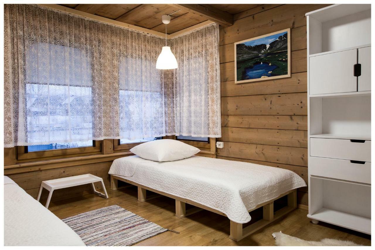 Apartamenty Goralski Dach Nad Glowa Poronin Bagian luar foto